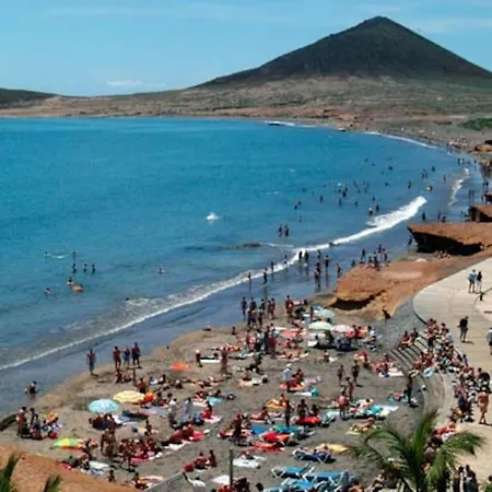 Blanca Tenerife - Complete House - Terrace And Bbq, 5 Minutes From The And Airport *