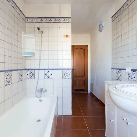 Blanca Tenerife - Complete House - Terrace And Bbq, 5 Minutes From The And Airport